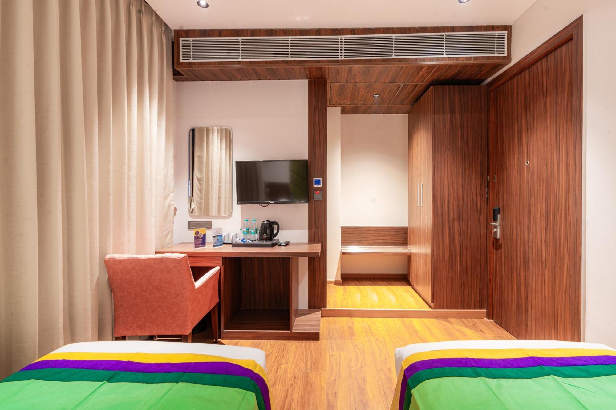 Treebo Premium Heritage Grand -Majiwada Thane Exterior photo